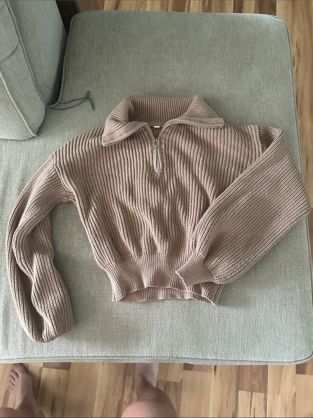 Cropped Ribbed Half-Zip Turtleneck Sweater - Beige